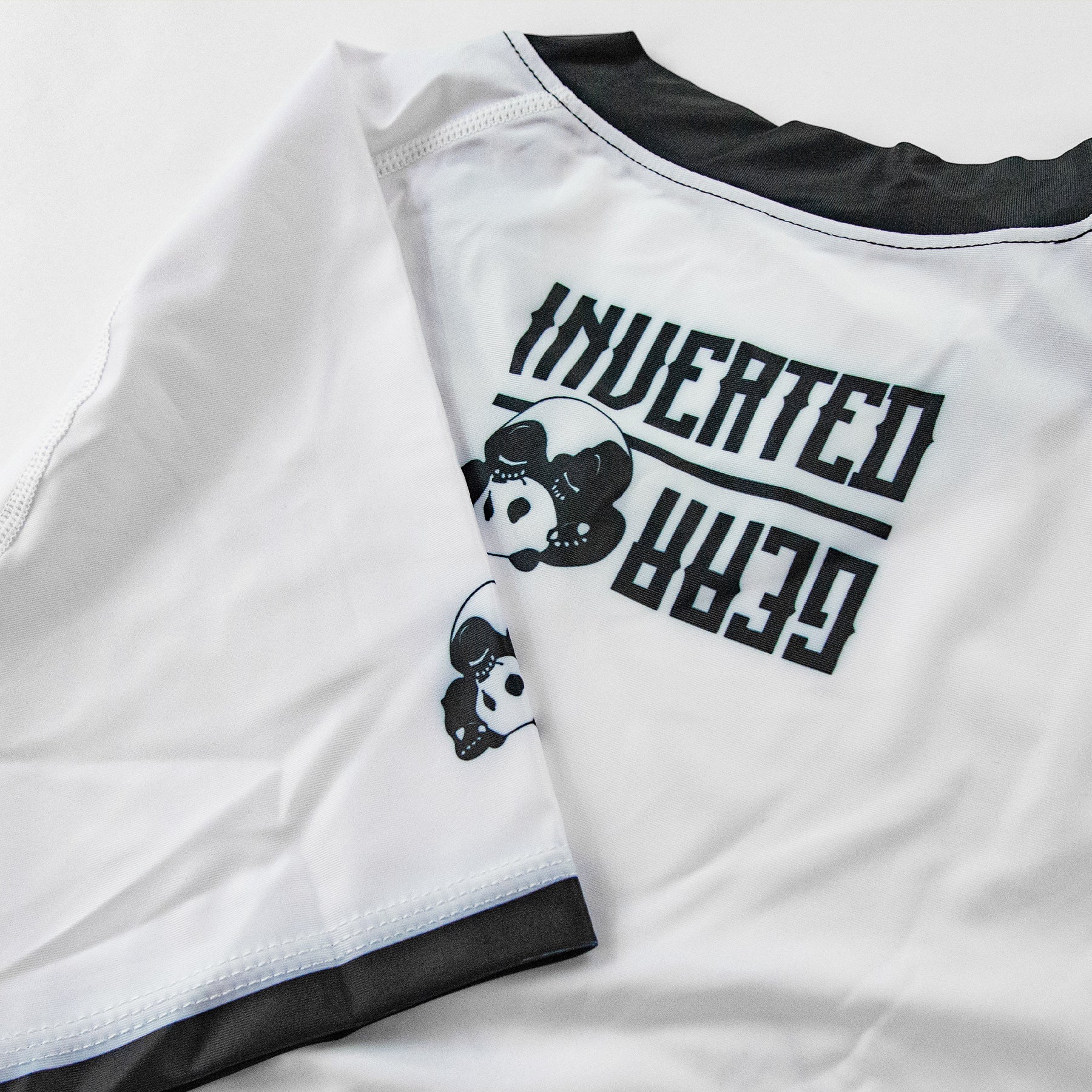 Women's Beer Leads To Pressure Passing Rashguard