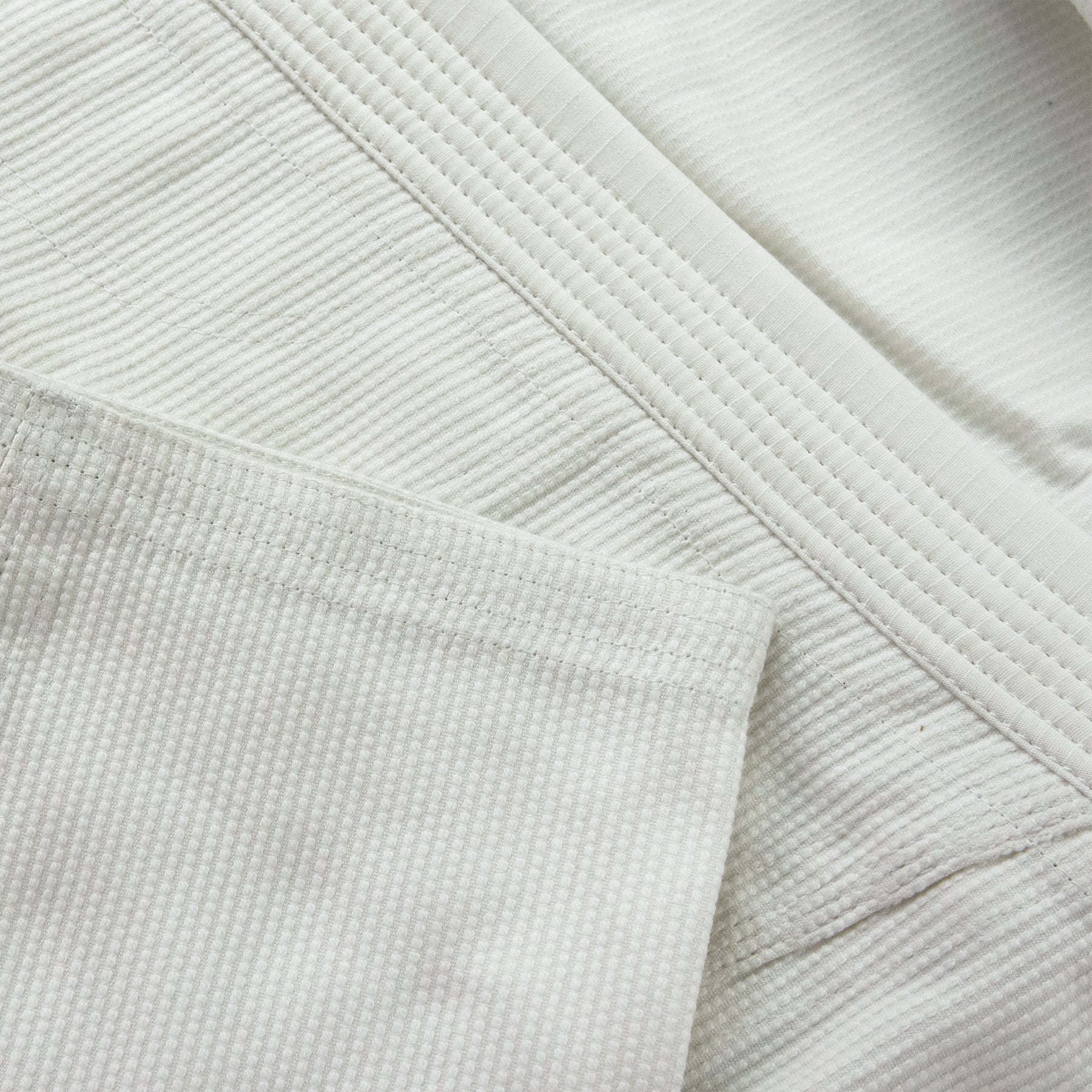 White Comp Light Gi