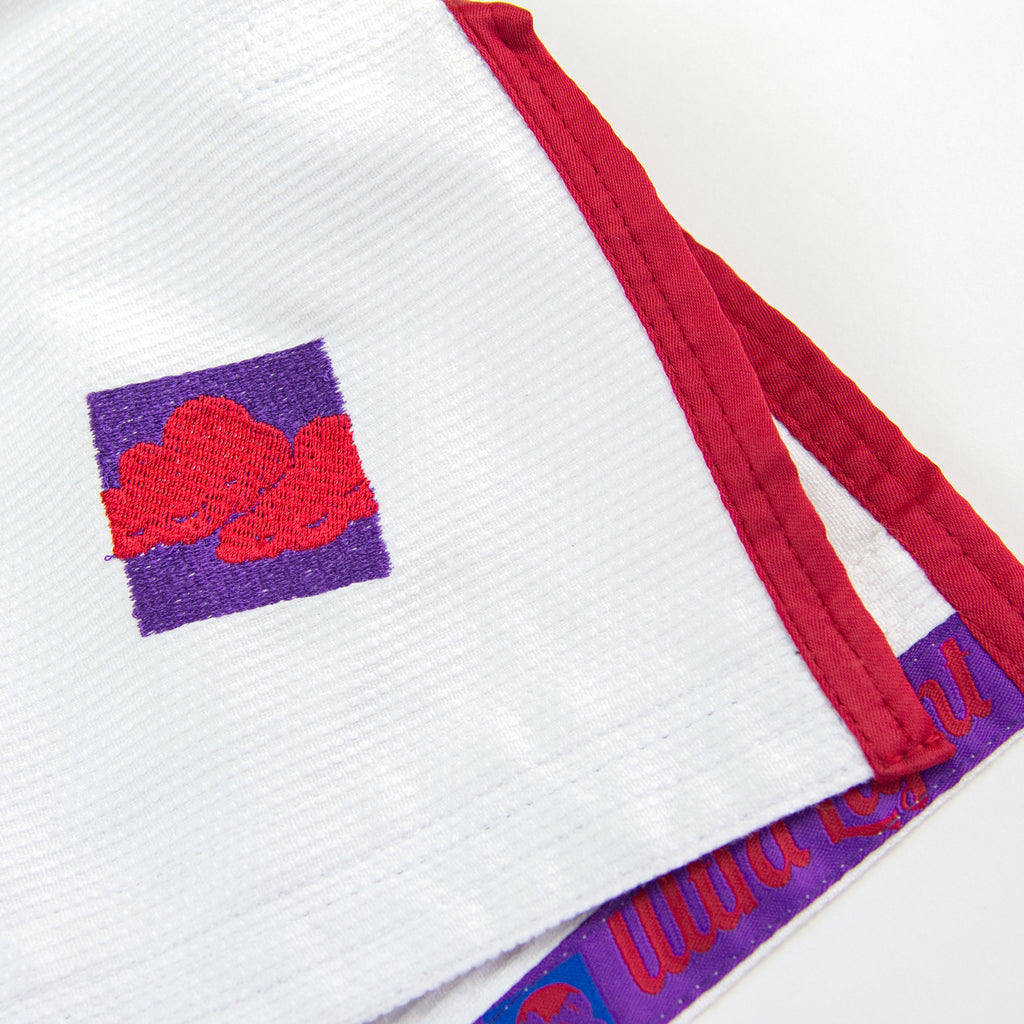 2023 White Ultra Light Pearl Weave Gi