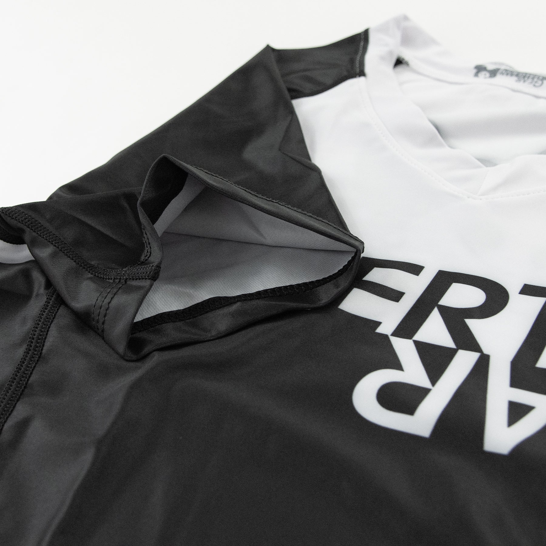 Women's Ranked Rashguard version 5 Short Sleeve