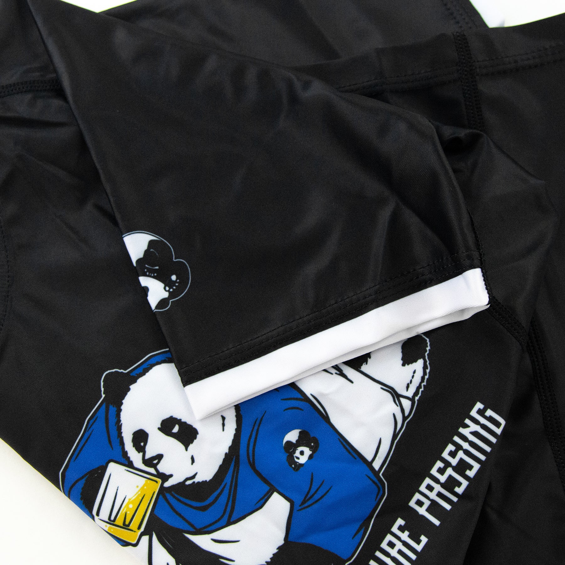 Women's Beer Leads To Pressure Passing Rashguard