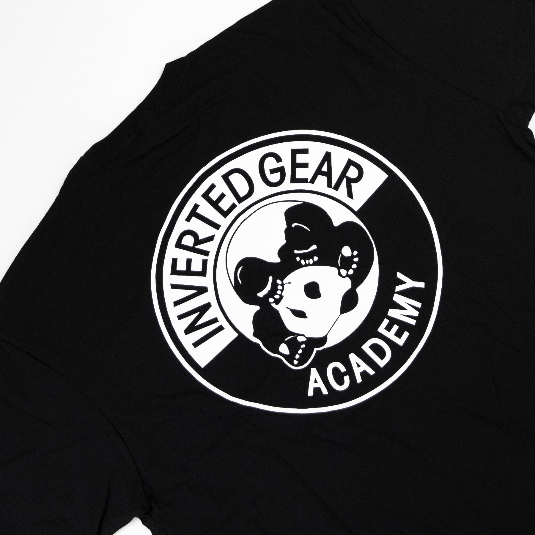 Academy Black Round Logo T-shirt