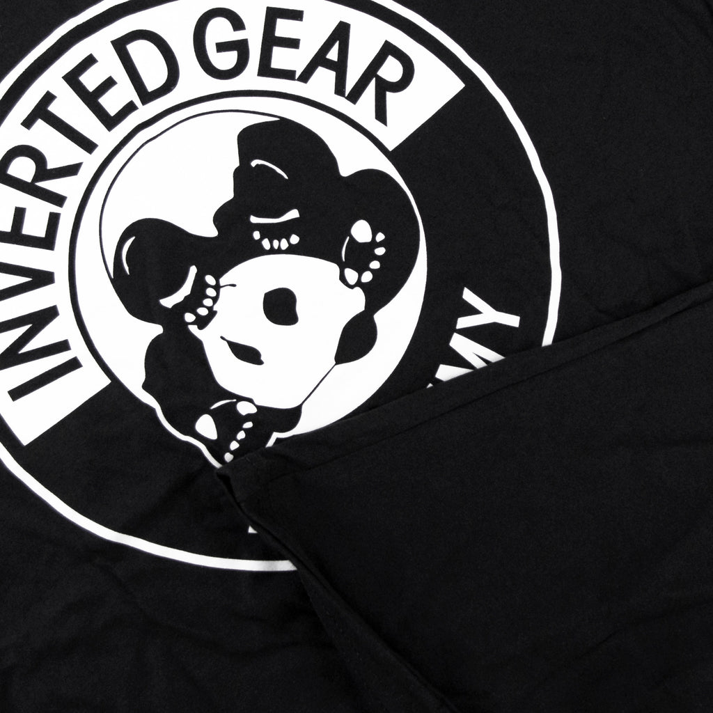 Academy Black Round Logo T-shirt